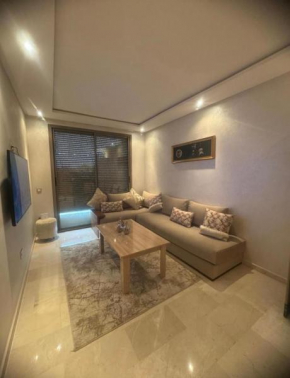 un studio comfortable